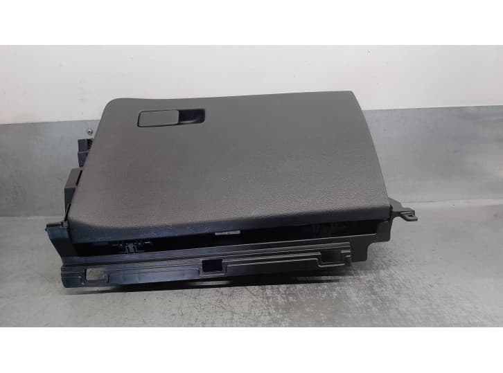 Recambio de guantera para kia xceed (cd) 1.0 t-gdi referencia OEM IAM 84540JT000WK
