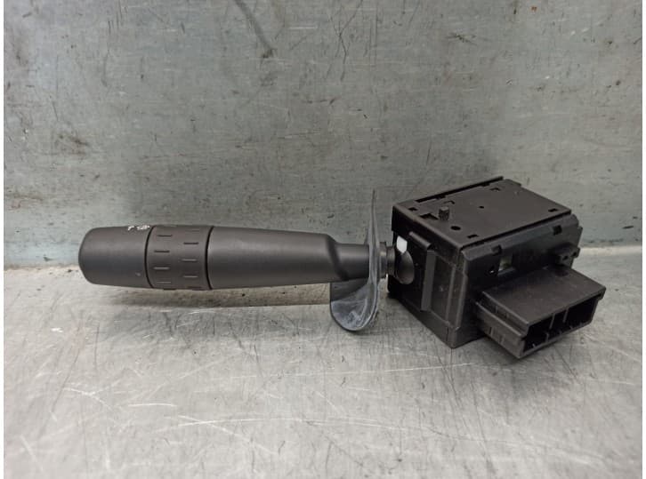 Recambio de mando limpia para peugeot 405 break referencia OEM IAM 96110450ZL 2