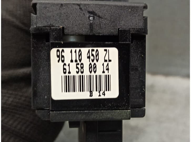 Recambio de mando limpia para peugeot 405 break referencia OEM IAM 96110450ZL 5
