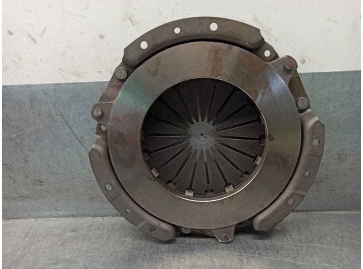 Recambio de kit embrague para renault 18 referencia OEM IAM 215CP4  VALEO 2