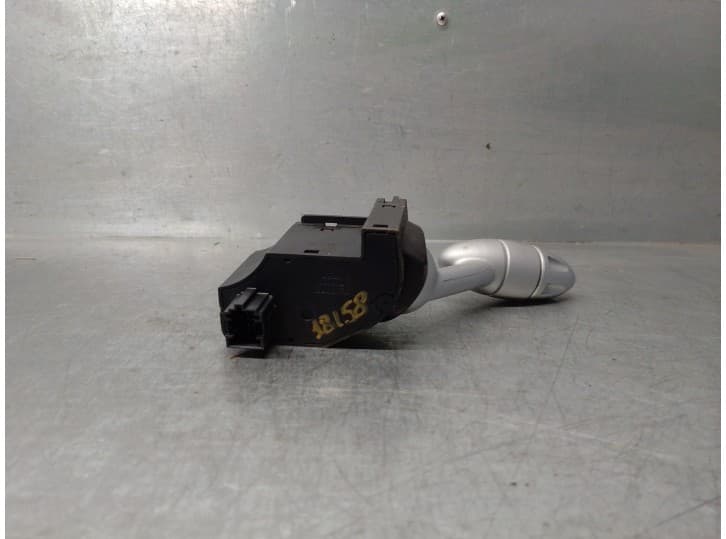 Recambio de mando limpia para mini mini (r50, r53) one referencia OEM IAM 1484331 3