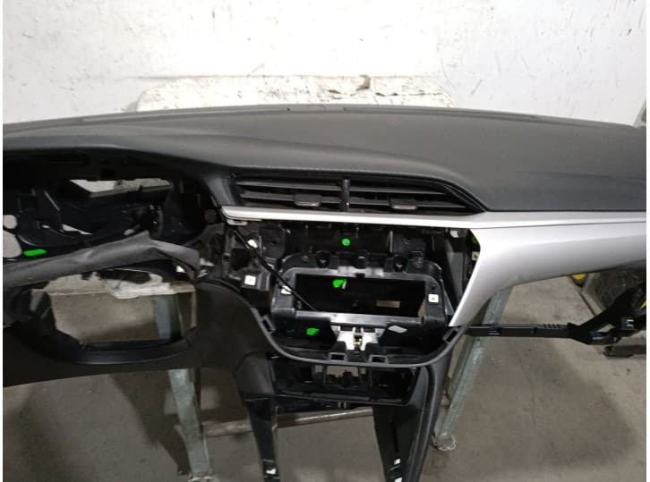 Recambio de salpicadero para opel corsa f (p2jo) 1.2 (68) referencia OEM IAM 5538237 3
