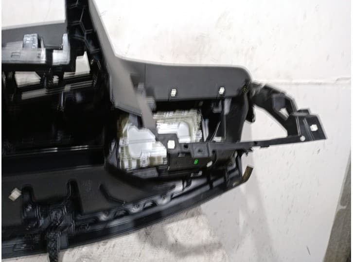 Recambio de salpicadero para opel corsa f (p2jo) 1.2 (68) referencia OEM IAM 5538237 8