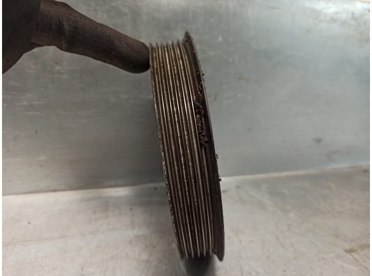 Recambio de polea cigueñal para ford fiesta v van 1.4 tdci referencia OEM IAM 1348414 3