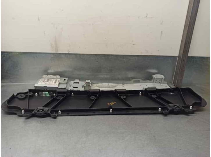 Recambio de antena para volvo xc90 i (275) t6 awd referencia OEM IAM 30679255 2