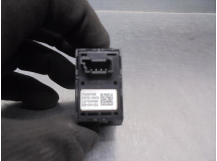 Recambio de interruptor para bmw 3 touring (g21, g81) 320 i referencia OEM IAM 7948786 2
