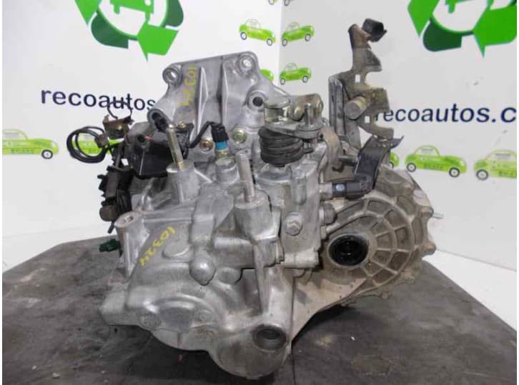 Recambio de caja cambios para mazda 6 sedán (gg) 2.0 di (gg14) referencia OEM IAM GD2 3