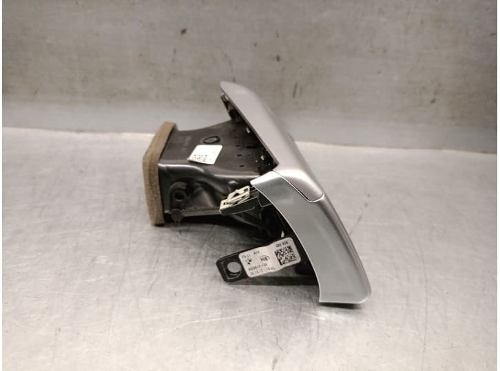 Recambio de aireador para bmw 5 (g30, f90) 520 d referencia OEM IAM 9329545 64229329545 3