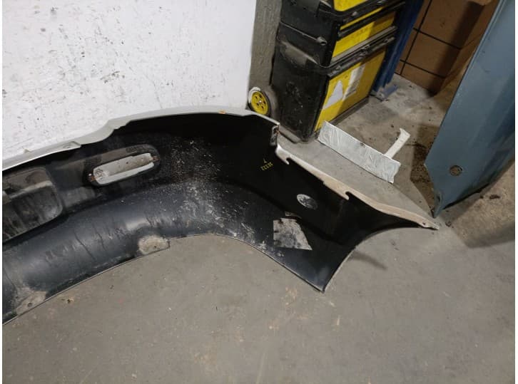 Recambio de paragolpes trasero para chrysler sebring (jr) 2.0 referencia OEM IAM 466 466 9