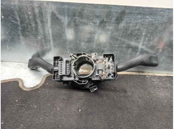Recambio de mando luces para seat toledo ii (1m2) 2.3 v5 referencia OEM IAM 8L0953513J 2