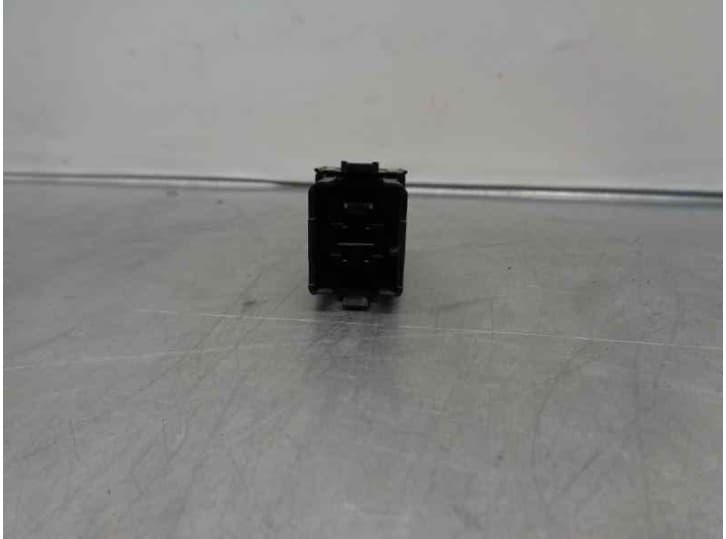 Recambio de warning para seat leon (1p1) 1.6 tdi referencia OEM IAM 5P0953235B 2