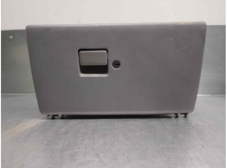 Recambio de guantera para ford explorer 4.0 v6 cat referencia OEM IAM F37B1006015AC