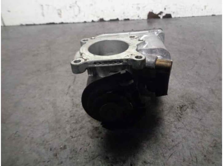 Recambio de caja mariposa para seat ibiza ii (6k1) 1.4 i referencia OEM IAM 030133064D 2