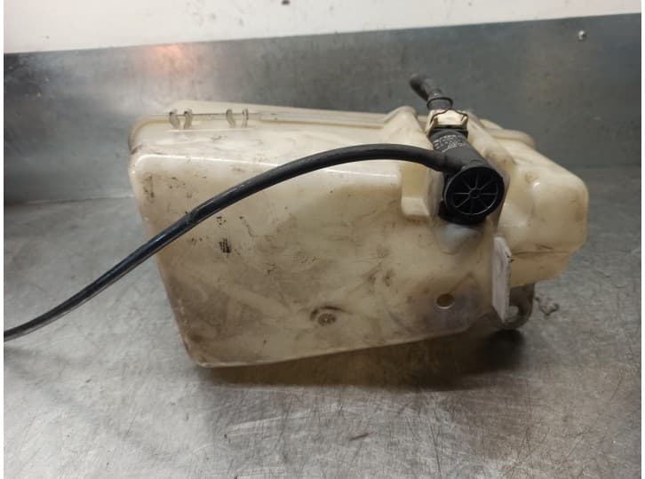 Recambio de deposito limpia para volvo s70 (874) 2.4 referencia OEM IAM 9190692 4