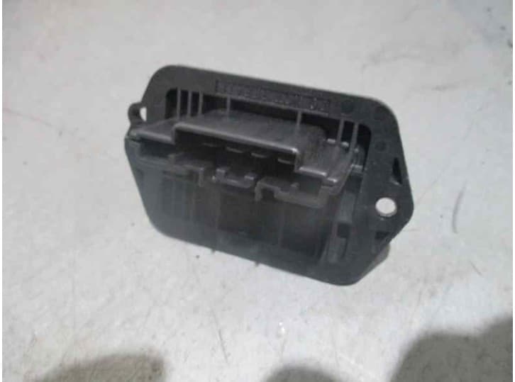 Recambio de resistencia calefaccion para mazda 2 (dy) 1.4 cd referencia OEM IAM 5627E17 2