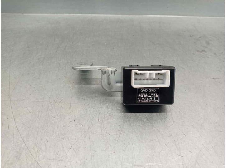Recambio de rele para hyundai accent iii sedán (mc) 1.6 gls referencia OEM IAM 952301G100