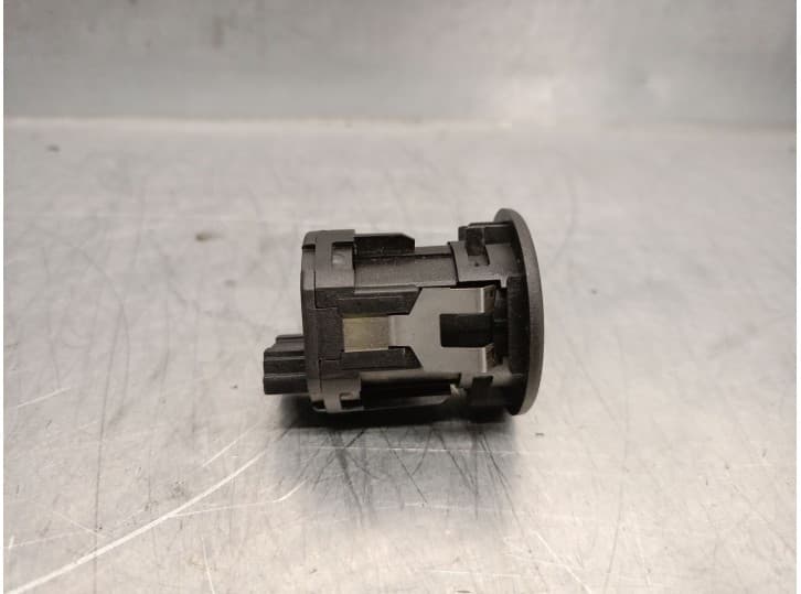 Recambio de interruptor para bmw 5 (g30, f90) 520 d referencia OEM IAM 9326501 61319483731 4