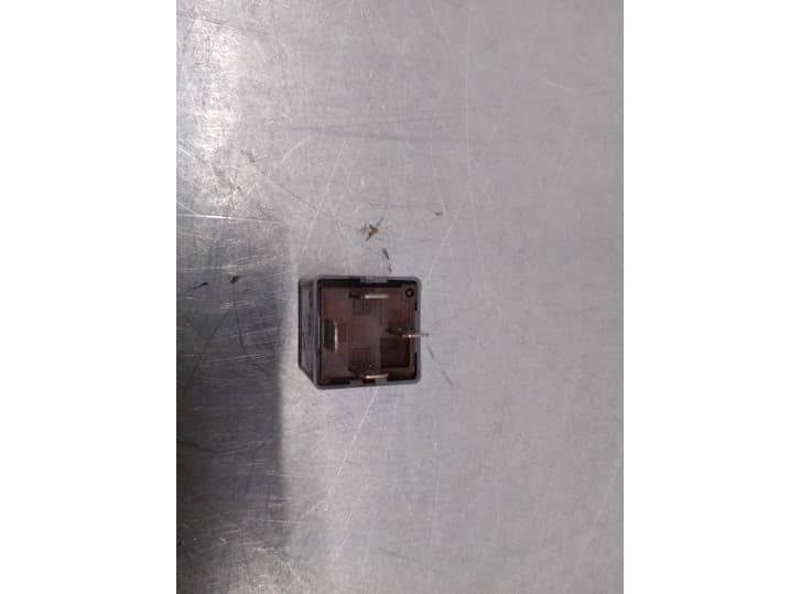 Recambio de rele para seat toledo ii (1m2) 1.9 tdi referencia OEM IAM 1J0906381A 2