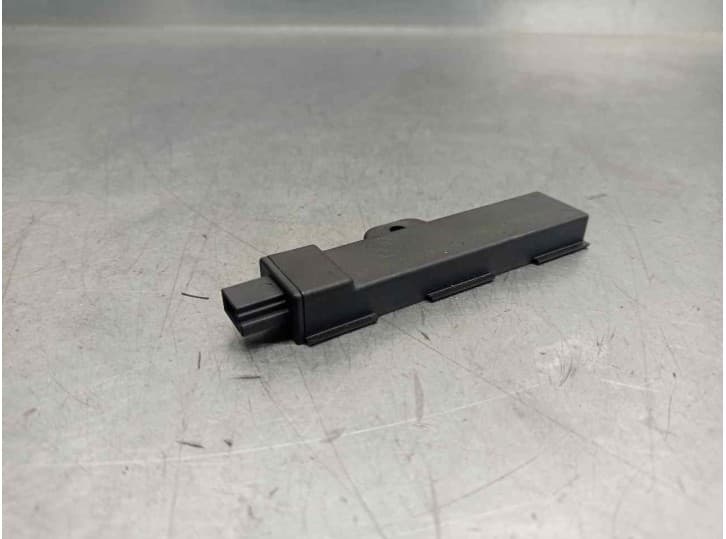 Recambio de antena para bmw 5 gran turismo (f07) 520 d referencia OEM IAM 9220832 3