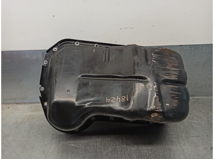 Recambio de carter para audi a4 b5 avant (8d5) 1.9 tdi referencia OEM IAM 050103601