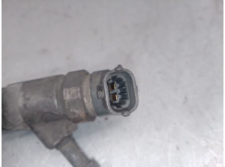 Recambio de inyector para ford ranger (et) 2.5 tddi referencia OEM IAM 0445110250 4