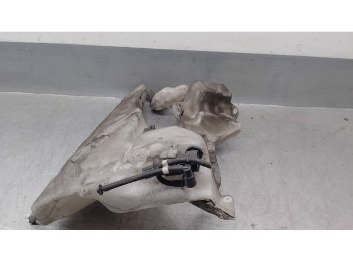 Recambio de deposito limpia para volvo c30 (533) 1.6 d referencia OEM IAM 3M5117618AF