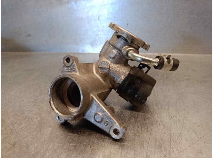 Recambio de tubo para infiniti fx 37 awd referencia OEM IAM 11060JK20C 3