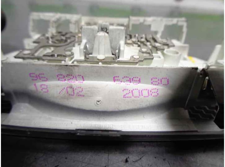 Recambio de luz interior para peugeot 308 i (4a_, 4c_) 1.6 hdi referencia OEM IAM 9682063980 3