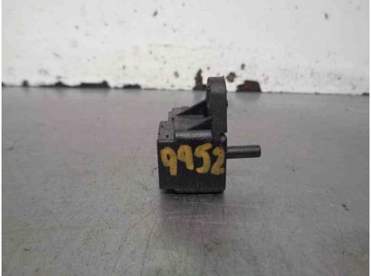 Recambio de sensor presion para volvo s80 i (184) 2.5 tdi referencia OEM IAM 4