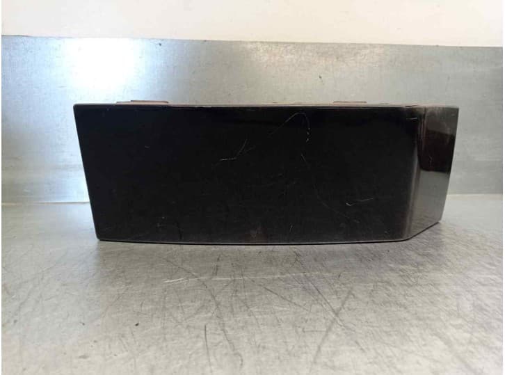 Recambio de molduras delanteras para volvo xc90 i (275) d5 awd referencia OEM IAM 8620820