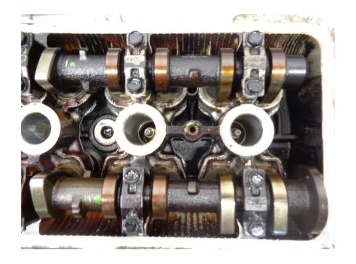 Recambio de culata para toyota yaris (_p1_) 1.3 (ncp10_, scp12_) referencia OEM IAM 1110121031 9
