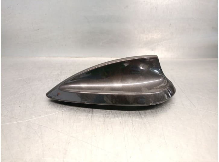 Recambio de antena para bmw 5 (g30, f90) 520 d referencia OEM IAM 930303705 65209303037 3
