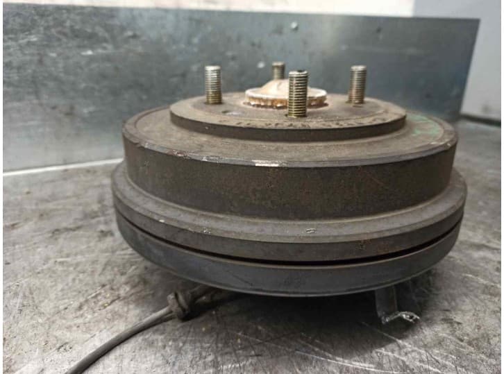 Recambio de mangueta trasera izquierda para mg zr 105 referencia OEM IAM 2