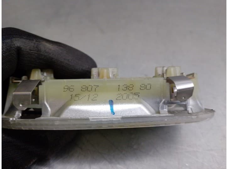 Recambio de luz interior para citroën c3 i (fc_, fn_) 1.4 hdi referencia OEM IAM 9680713880 3