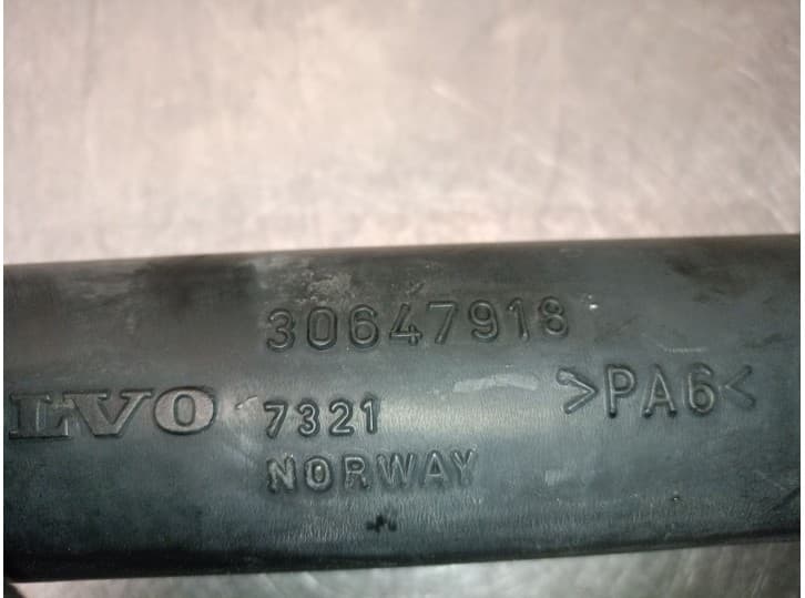 Recambio de tubo para volvo s60 i (384) d5 referencia OEM IAM 30647918 30647918 5