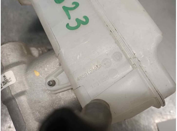 Recambio de bomba freno para dacia sandero iii 1.0 tce 90 referencia OEM IAM 460912995R 4