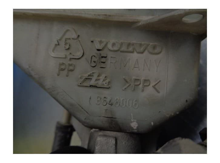 Recambio de bomba freno para volvo s60 i (384) 2.4 d referencia OEM IAM 8602367 4