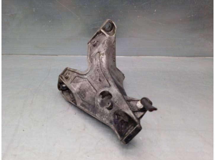 Recambio de soporte motor para audi a4 b6 (8e2) 1.9 tdi referencia OEM IAM 8E0199308D 3
