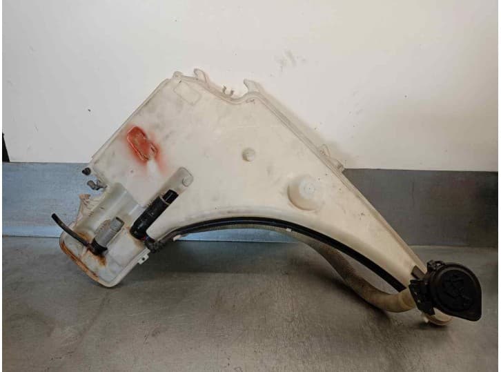 Recambio de deposito limpia para bmw 3 (e90) 320 d referencia OEM IAM 45R010142 3