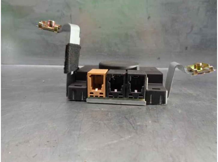 Recambio de modulo electronico para audi a3 (8p1) 1.6 fsi referencia OEM IAM 8P3035225 3