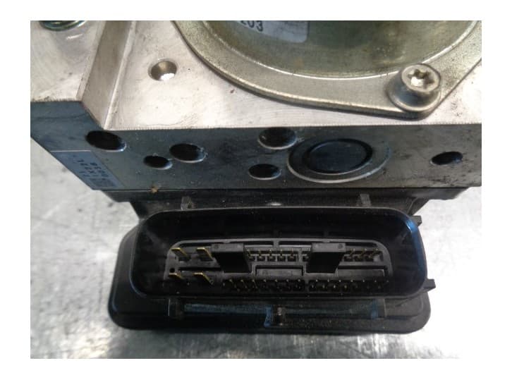 Recambio de abs para nissan juke (f15) 1.6 dig-t referencia OEM IAM 476601KF1B E1X181647 3