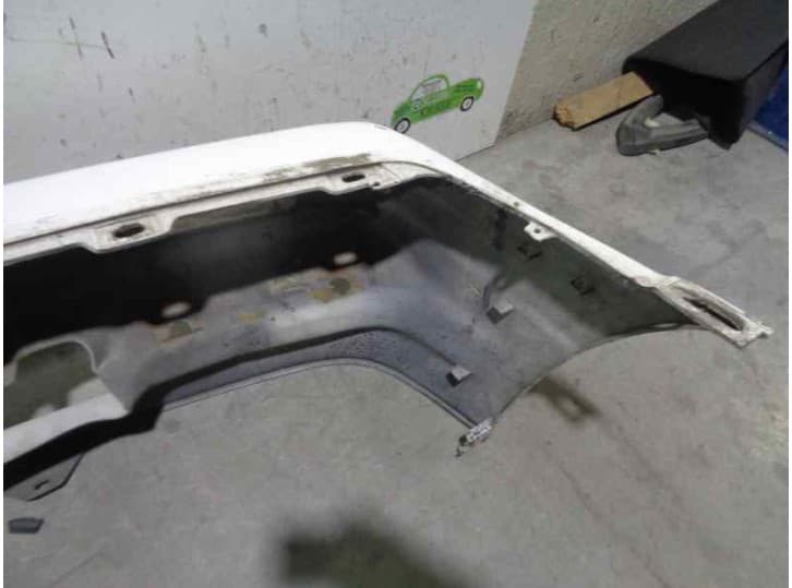 Recambio de paragolpes delantero para kia pride (da) 1.3 referencia OEM IAM  BLANCO 10