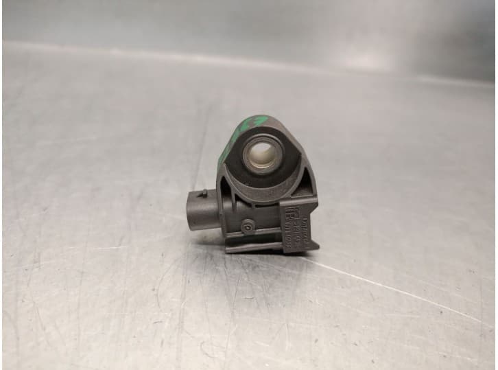 Recambio de sensor impacto para bmw 5 (g30, f90) 520 d referencia OEM IAM 65779341546