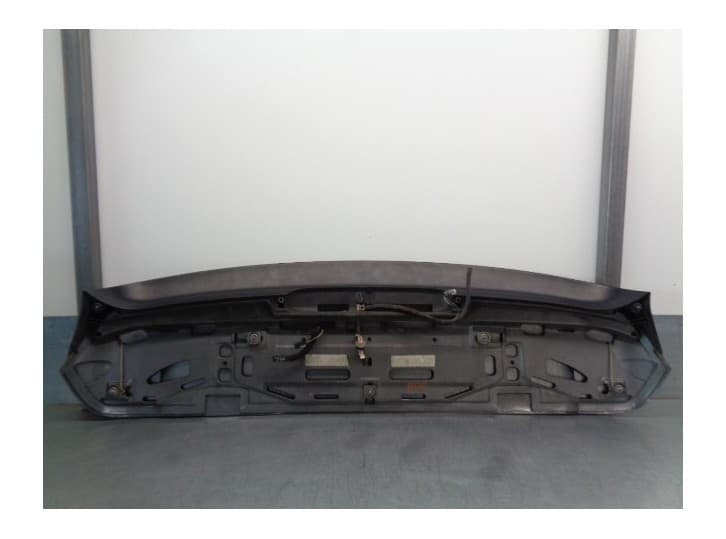 Recambio de aleron trasero para bmw x5 (e70) 3.0 d referencia OEM IAM 51627157689 2