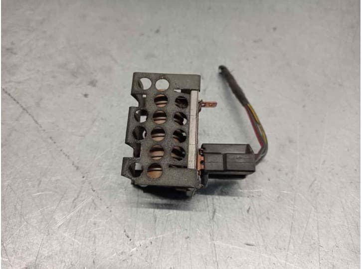 Recambio de resistencia calefaccion para ford escort cabrio xr3i referencia OEM IAM 3