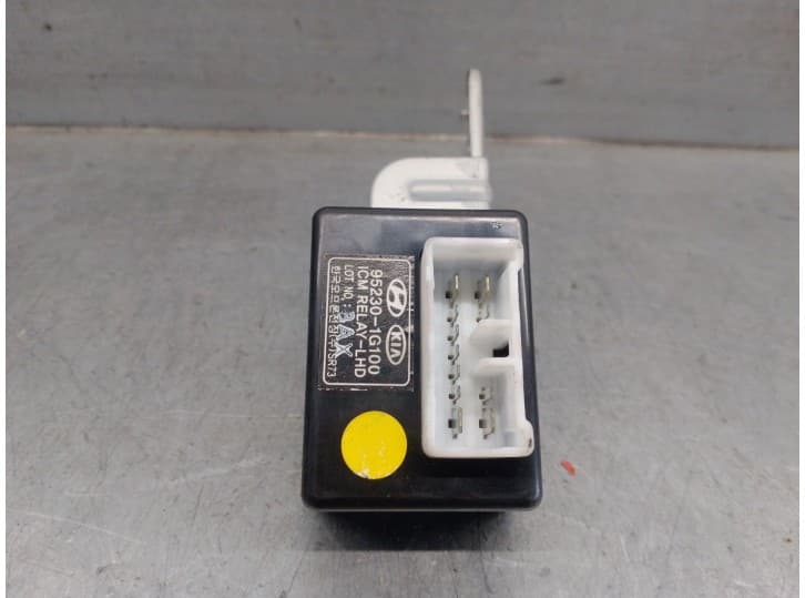 Recambio de rele para kia rio ii (jb) 1.5 crdi referencia OEM IAM 952301G100 952301G100 3