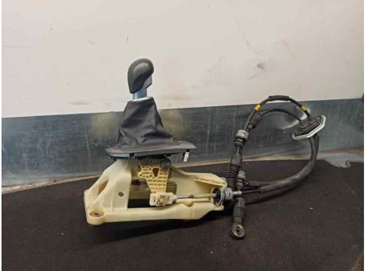 Recambio de palanca cambio para kia rio iii (ub) 1.1 crdi referencia OEM IAM 437001W200HU 3