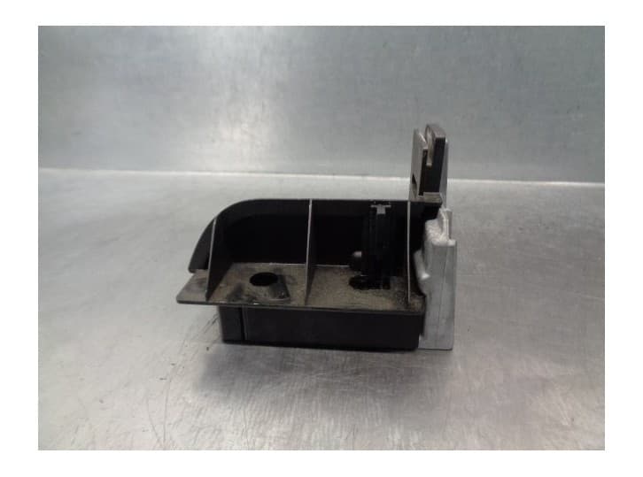 Recambio de bandeja trasera para bmw x5 (e70) 3.0 d referencia OEM IAM 51477145942 2