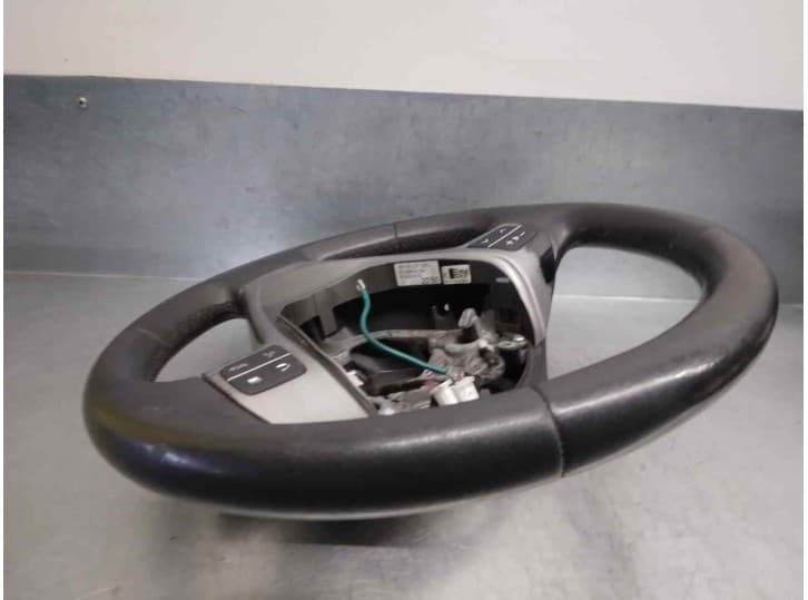 Recambio de volante para toyota verso (_r2_) 2.0 d-4d (aur20_) referencia OEM IAM 451000F220 6