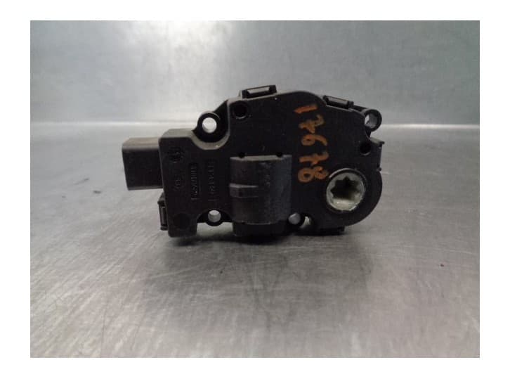 Recambio de motor calefaccion para bmw x5 (e70) 3.0 d referencia OEM IAM EFB336 300120082